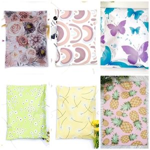 30 10x13 assorted polymailer